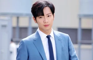 Lee Sang Yeob Siap Menikah Tahun Depan dengan Pacarnya Non Selebriti!